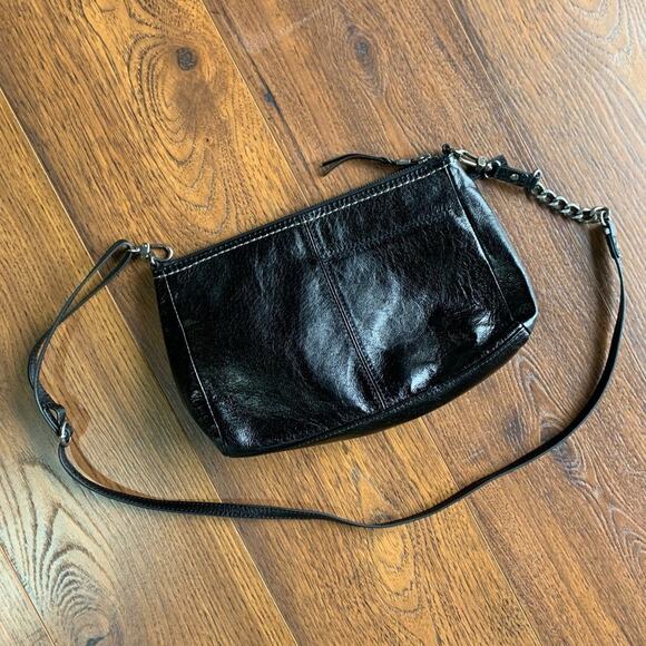 The Sak Black Onyx Ventura Leather Crossbody Bag - Picture 4 of 8